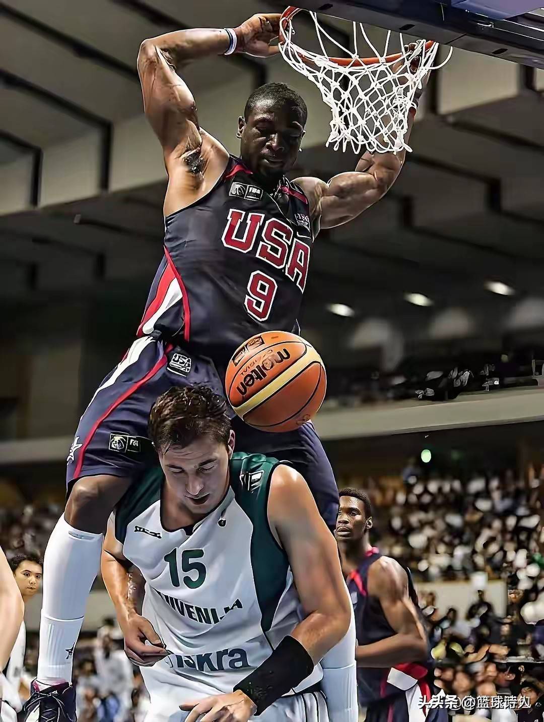 开云体育入口-休斯敦火箭训练开放日，转会期状态回暖引欢呼，CBA季后赛在即，赛季目标并未改变的简单介绍