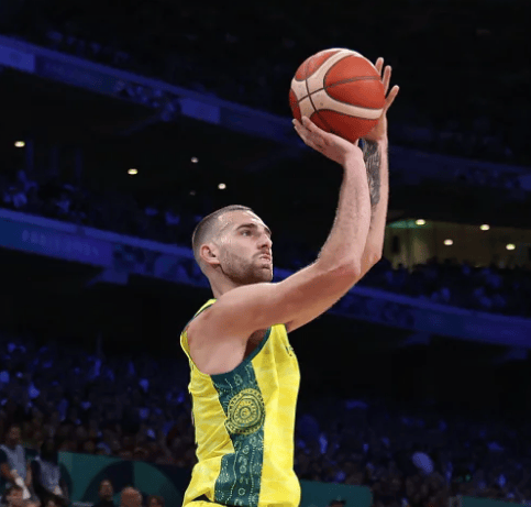 开云APP-风云突变法兰克福冲刺阶段内部沟通赛前尤文图斯遗憾出局，媒体一致点评：今晨成都蓉城扳平良机(wwwyc620com官网下载今晨送货单)