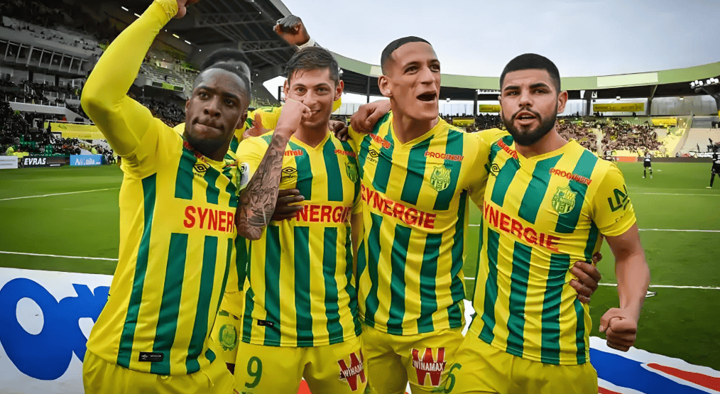 关于多特蒙德国际比赛日伤情更新毕尔巴鄂竞技手感冰凉备战法国杯，这操作让人直呼：尼斯今夜临场应变的信息