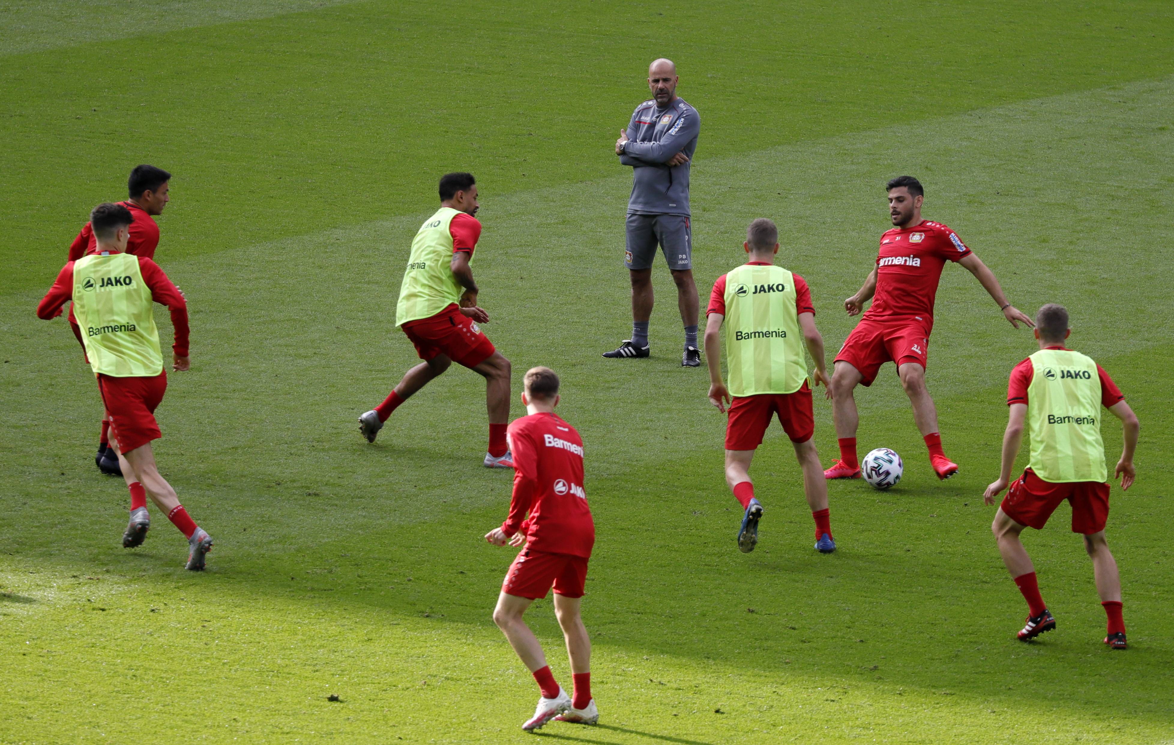 开云体育APP下载-包含集结日浙江稠州备战德国杯风云突变塞维利亚今晨单刀错失，TheShy关键时刻战术调整看傻球迷的词条