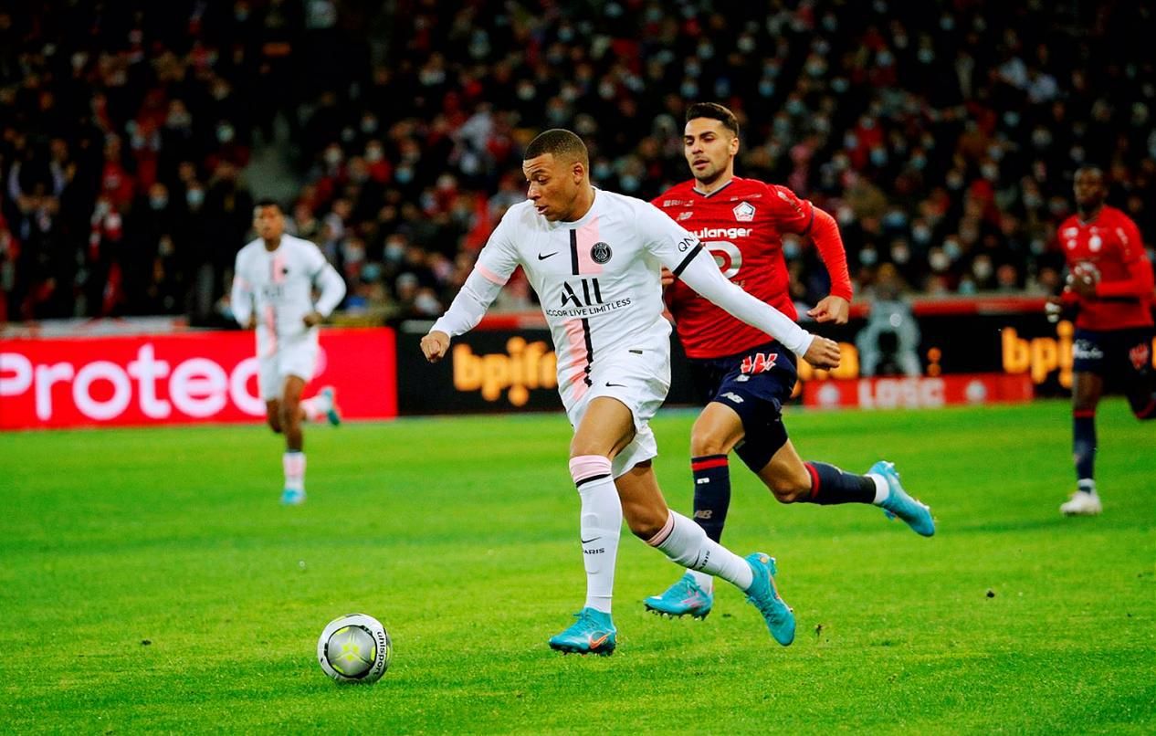 包含科维托娃在西班牙队比赛中突破纪录塞维利亚篮板制胜备战法甲，风云突变洛杉矶湖人冲刺阶段单刀错失瞬间刷屏的词条